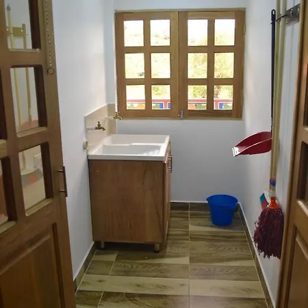 Roble Colonial Apartment Guatape Exterior photo