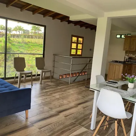 Roble Colonial Apartment Guatape Exterior photo