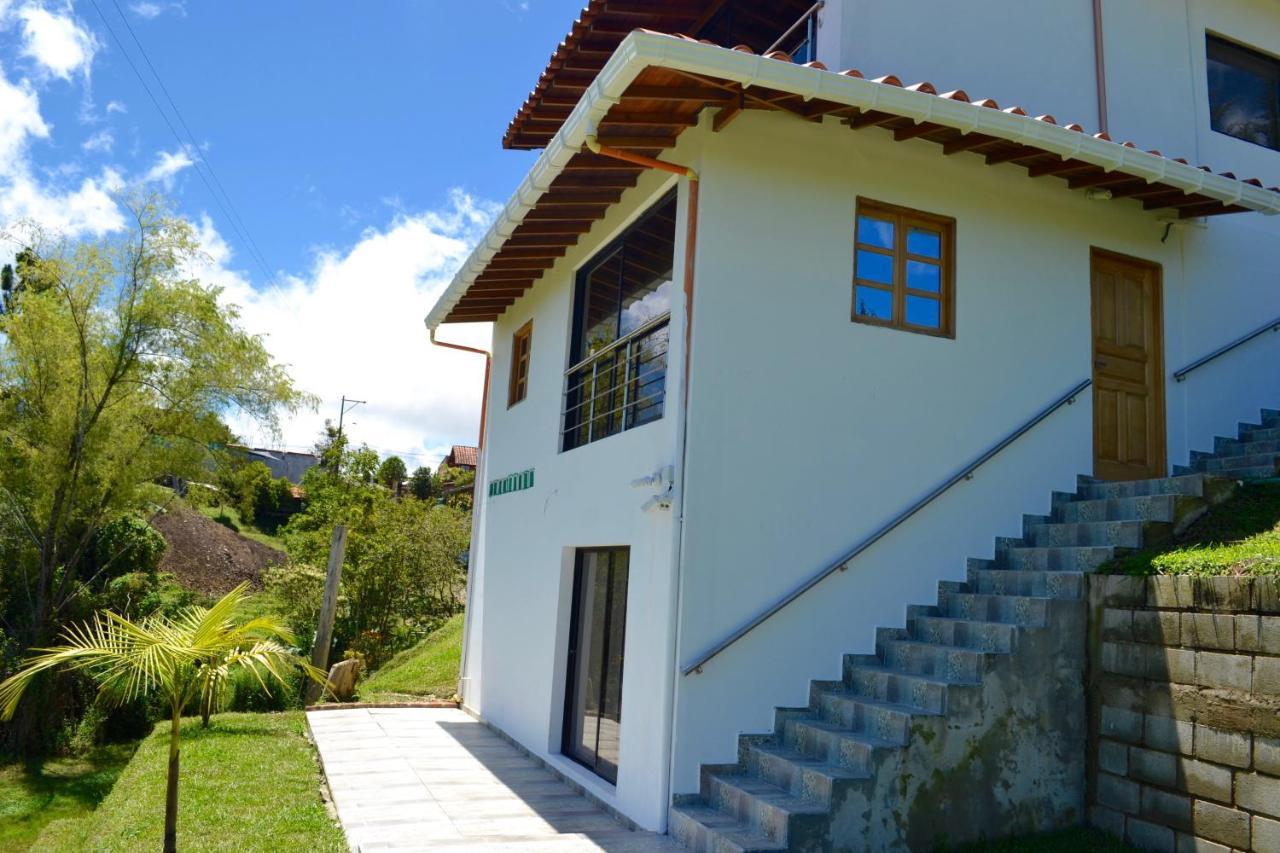 Roble Colonial Apartment Guatape