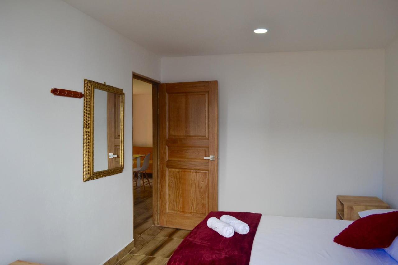 Roble Colonial Guatape