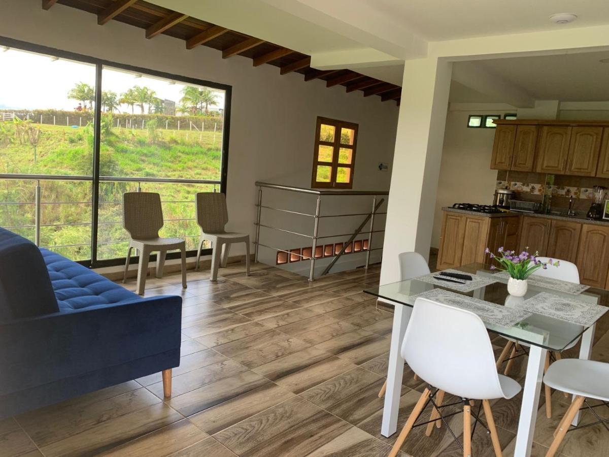 Roble Colonial Apartment Guatape
