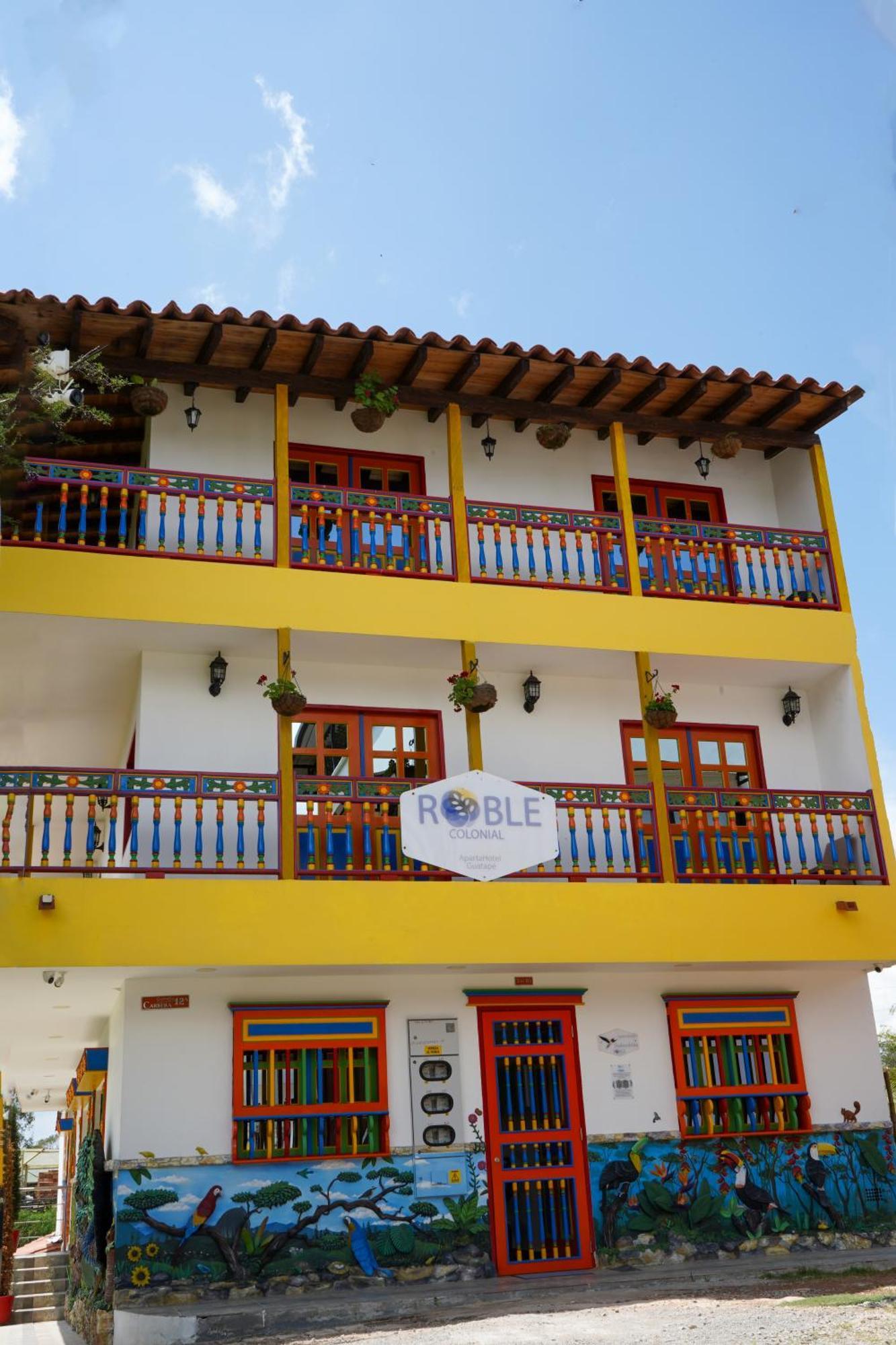 Roble Colonial Apartment Guatape