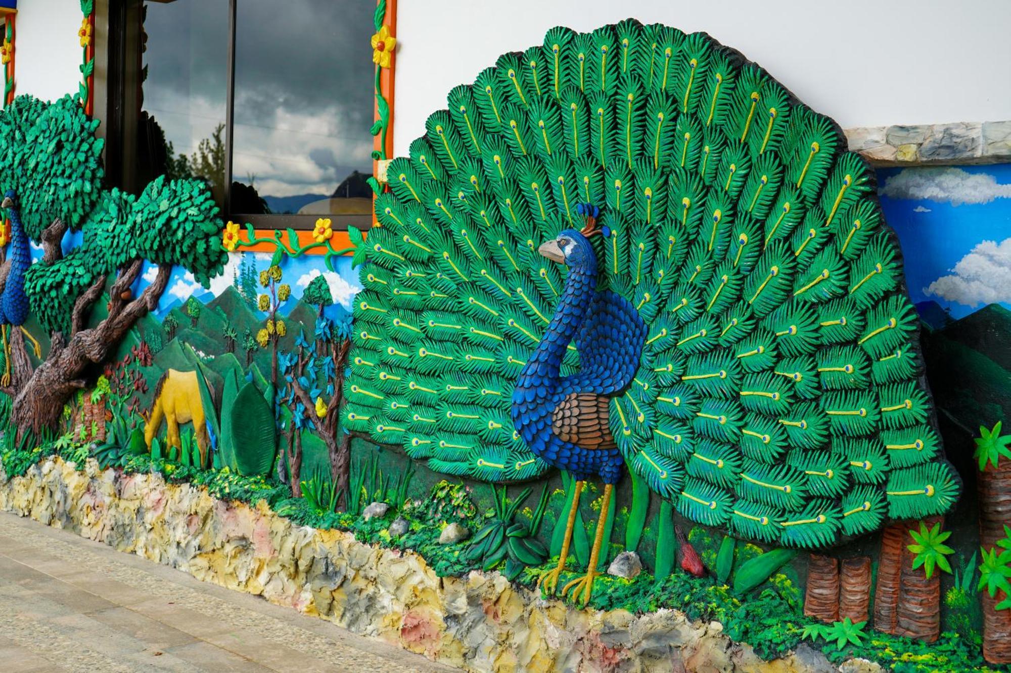 Roble Colonial Guatape