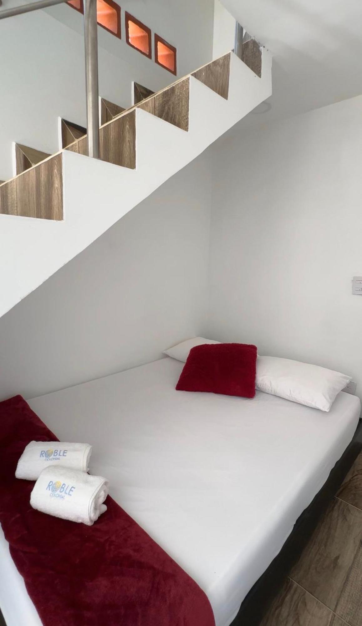 Roble Colonial Apartment Guatape